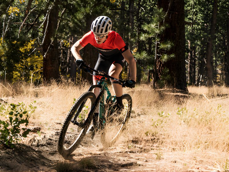 Tư Thế Đạp Xe Đúng Cách: Đạp Không Mỏi, Tránh Chấn Thương 2 Tư thế đạp xe đúng giúp bạn có trải nghiệm đạp xe hiệu quả