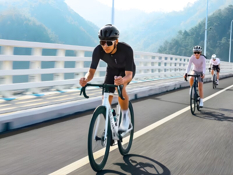 Hướng Dẫn Sử Dụng Xe Đạp Cho Người Mới Từ A - Z 2 Đạp xe là bộ môn được nhiều người ưa thích