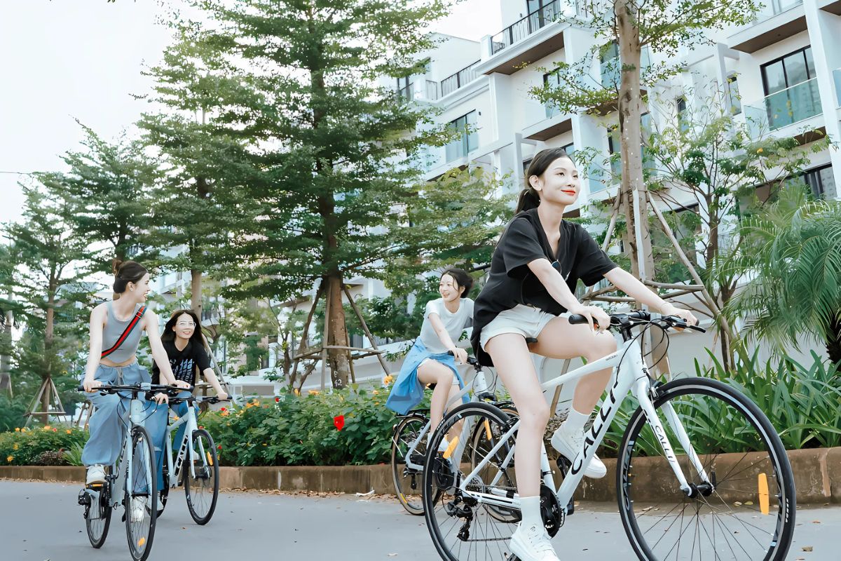 4 Lưu Ý Khi Đi Xe Đạp Thể Thao Trong Thành Phố 22 Đạp xe theo nhóm phải chú ý khoảng cách giữ các xe để giữ an toàn