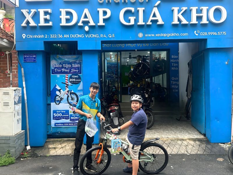 Những Dòng Xe Đạp Cho Bé 12 Tuổi Tốt Nhất Hiện Nay 2 Xe đạp địa hình cho bé 12 tuổi thiết kế khỏe khoắn