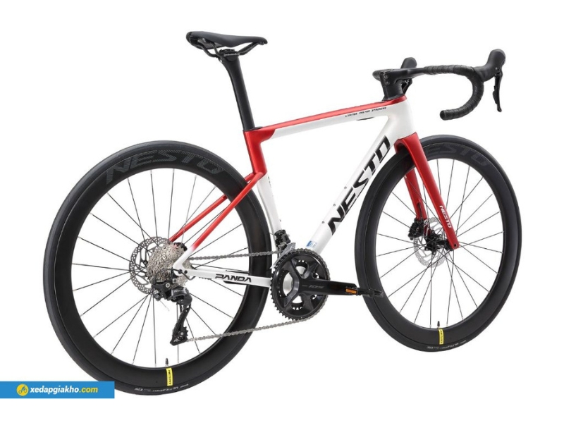 Cuộc đua xe đạp: Những Điều Bạn Cần Biết Trước Khi Tham Gia 3 Khung sườn carbon nhẹ và bền bỉ