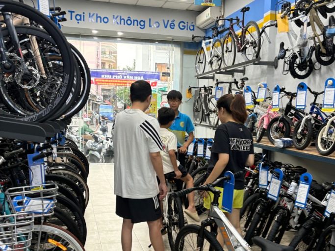 Trung Thu Đạp Xe - Ưu Đãi Cực Đỉnh 2023 - Xe Đạp Giá Kho 133 Nhân viên tư vấn mua xe đạp thể thao