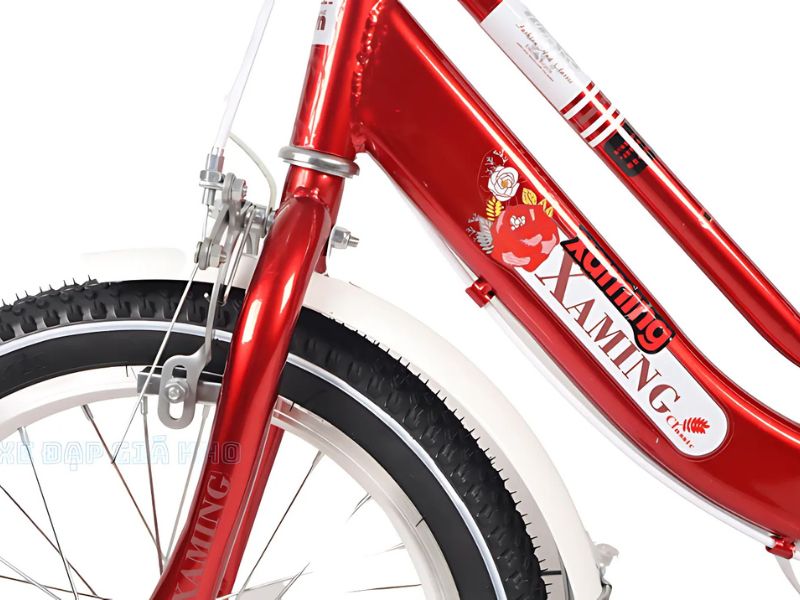 Xe Đạp Trẻ Em Xaming Nữ 2 Gióng 16 Inch 10 Khung thép chắc chắn đảm bảo an toàn cho bé khi di chuyển