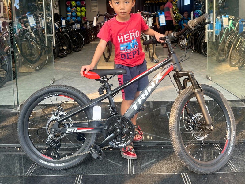 Top 5 Xe Đạp Cho Bé Trai 8-10 Tuổi Đáng Mua Hiện Nay 4 Xe đạp cho bé trai 8-10 tuổi Trinx GT20 bền, chắc chắn