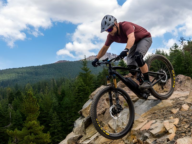 Lợi Ích Xe Đạp Leo Núi: Những Điều Bạn Cần Biết 4 Đạp xe leo núi hỗ trợ cải thiện sức khỏe