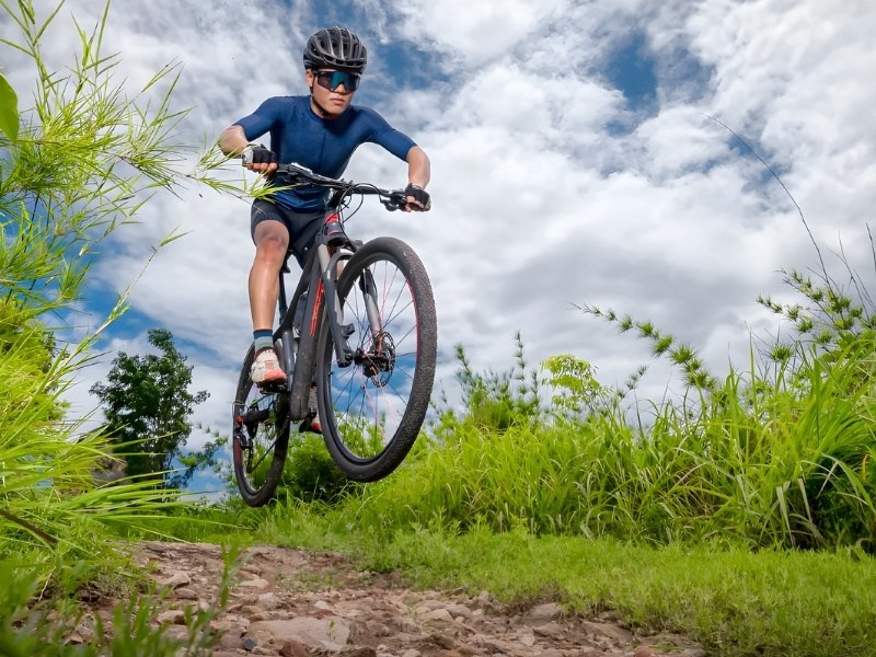 Lợi Ích Xe Đạp Leo Núi: Những Điều Bạn Cần Biết 5 Xe đạp leo núi dùng để rèn luyện sức khoẻ