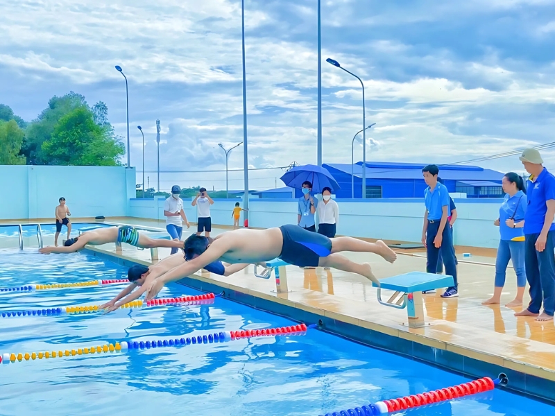 Tập Các Môn Thể Thao Nhẹ Nhàng Có Giảm Cân Không? 6 Môn thể thao phù hợp với mọi lứa tuổi
