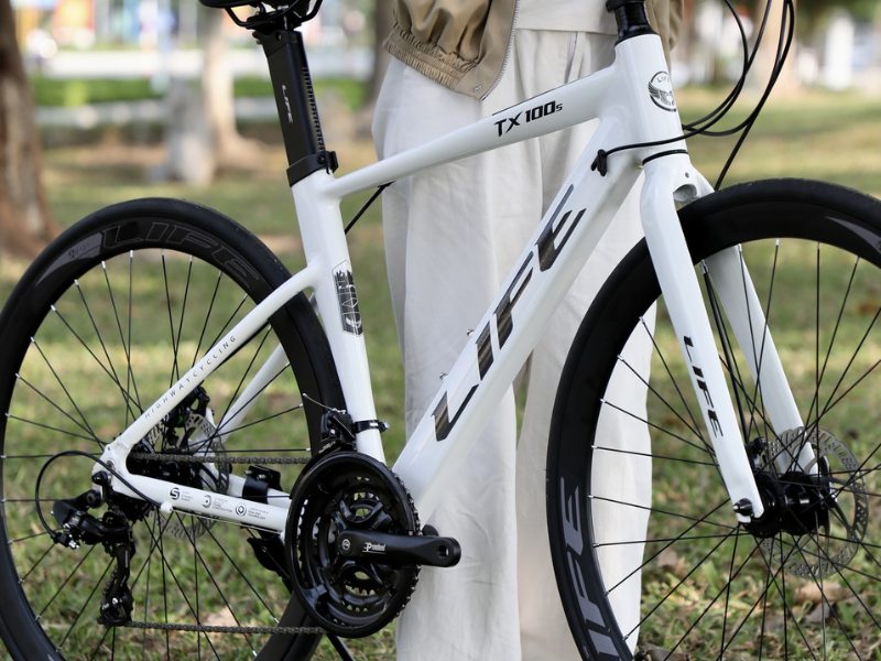 Mẫu Xe Đạp Đi Làm Cho Dân Văn Phòng 6 Xe touring đa dụng để đi làm, đi học, tập thể dục