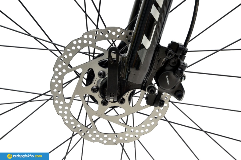 Phanh dầu Shimano nhạy giúp người đạp kiểm soát xe dễ dàng