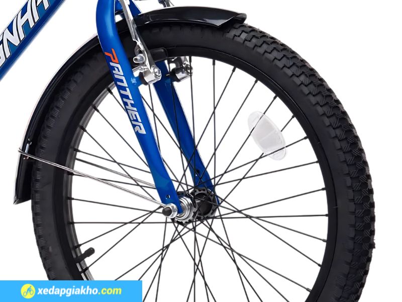Xe Đạp Trẻ Em Bé Trai Thống Nhất TN05 - 20 inch 10 Bánh xe 20 inch bám đường tốt