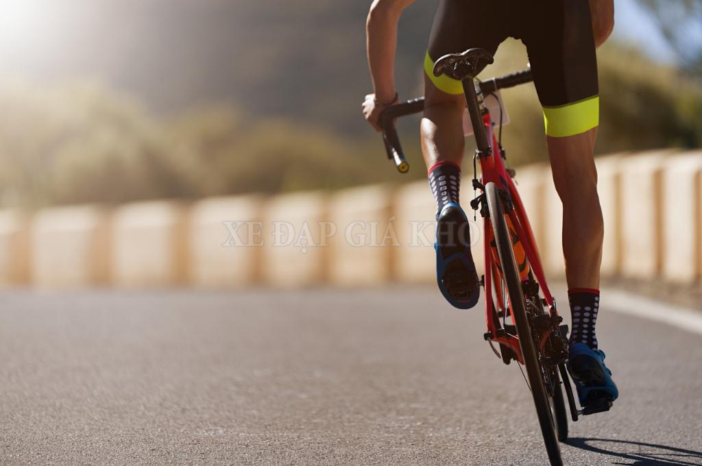 Kiểm soát thân xe là một kỹ năng đạp xe cần tập luyện để tăng sự tự tin