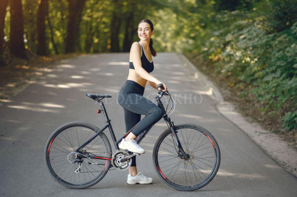 Phụ nữ đạp xe mỗi ngày mang lại nhiều lợi ích cho sức khỏe