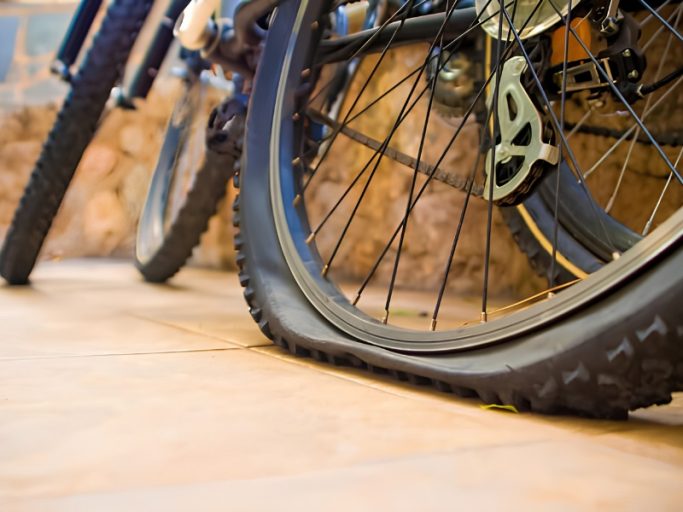 Cách Thay Lốp Xe Đạp Nhanh Chóng Và Tiện Lợi Tại Nhà