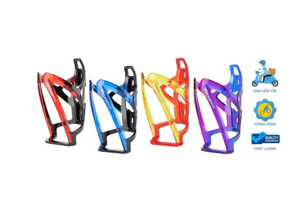 Thiết kế tiện ích của gọng nhựa bình nước xe đạp 2 màu mang lại sự thoải mái cho người sử dụng