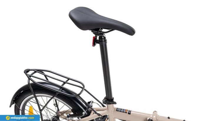 Với yên Momentum Urban saddle và cốt yên Alloy 30.9, bạn có thể yên tâm về sự thoải mái trong suốt cuộc hành trình của mình.