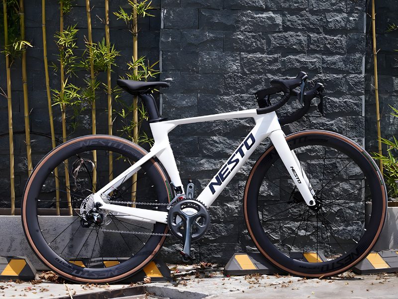 Nên Mua Xe Đạp Khung Nhôm Hay Carbon? 10 Xe đạp đua carbon có giá thành cao nhất trong các dòng xe