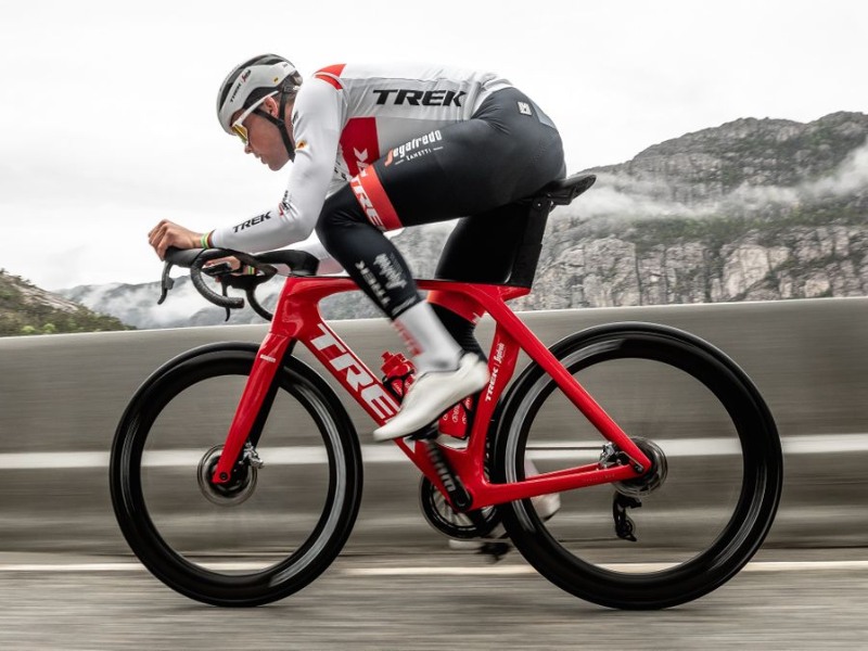 4 Mẫu Xe Đạp Đường Trường Được Ưa Chuộng, Giá Hợp Lý 3 Xe đạp đường trường được thiết kế để di chuyển trên đường bằng phẳng