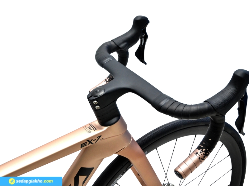 Xe Đạp Đua Sava EX7 Pro 7000S - Khung nhôm | Shimano 105 11 Ghi đông xe đạp đua Sava Ex7 Pro