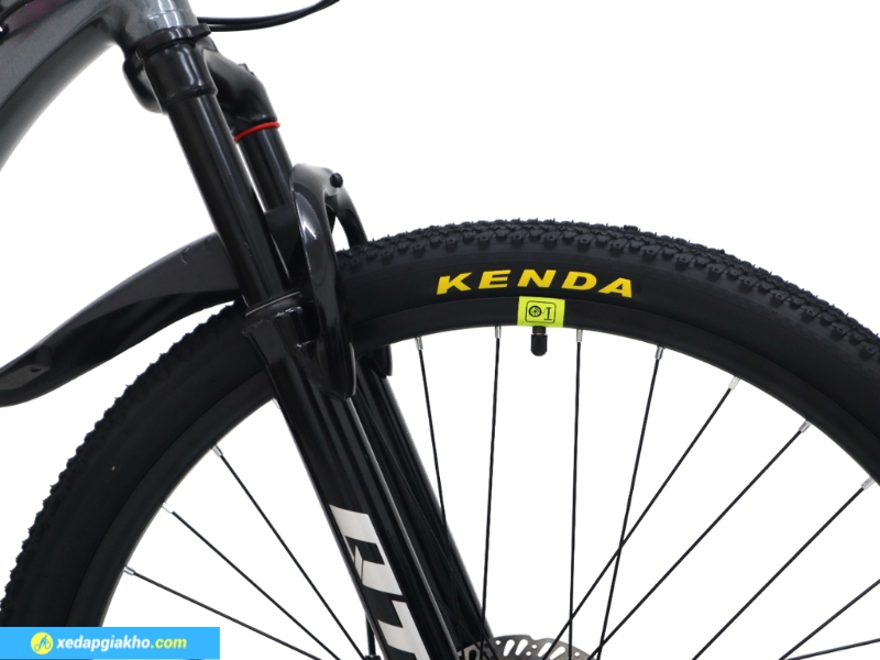 Lốp xe KENDA 27.5x1.95 bám đường tốt, hiệu quả cao