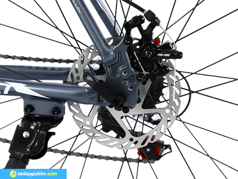 Xe Đạp Đua Calli R2.0 Pro - Khung nhôm, Shimano 16 Xe đạp đua Calli R2.0 Pro sử dụng bộ phanh đĩa cơ nhạy bén kèm theo tay phanh phụ hỗ trợ người dùng thao tác