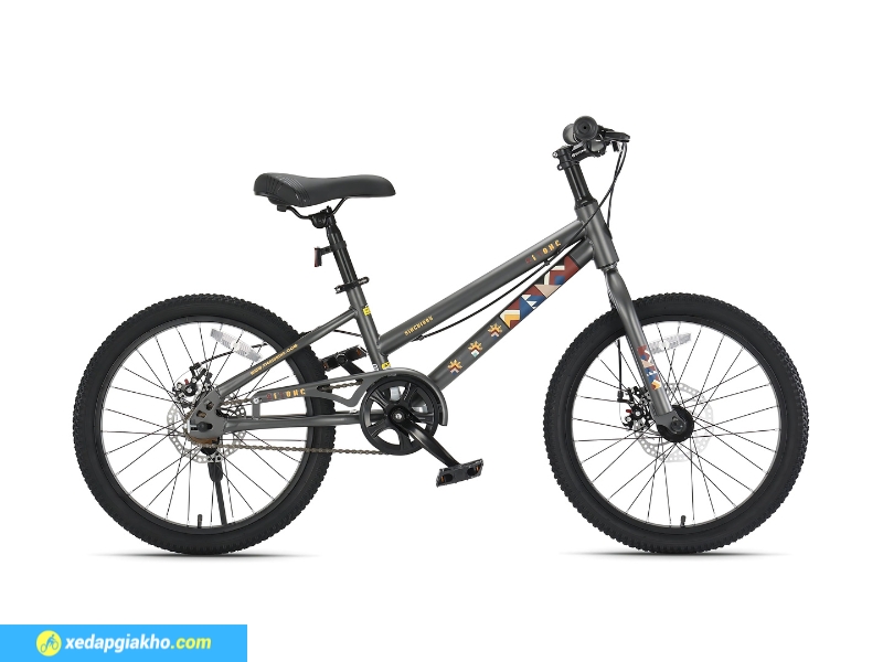Xe Đạp Trẻ Em Qitong Gason 22 Inch 6 Xe đạp trẻ em Qitong Gason 22 inch sở hữu ngoại hình thể thao, khỏe khoắn