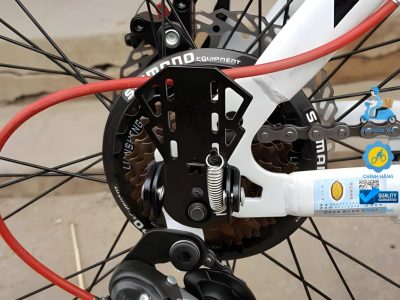 Gác Chân Xe Đạp Gấp Được