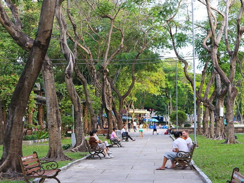 Top 5 Khu Vui Chơi Cho Trẻ Em Ngoài Trời Ở Sài Gòn 5 Người dân Sài Gòn thư giãn với không khí trong lành tại công viên Lê Thị Riêng