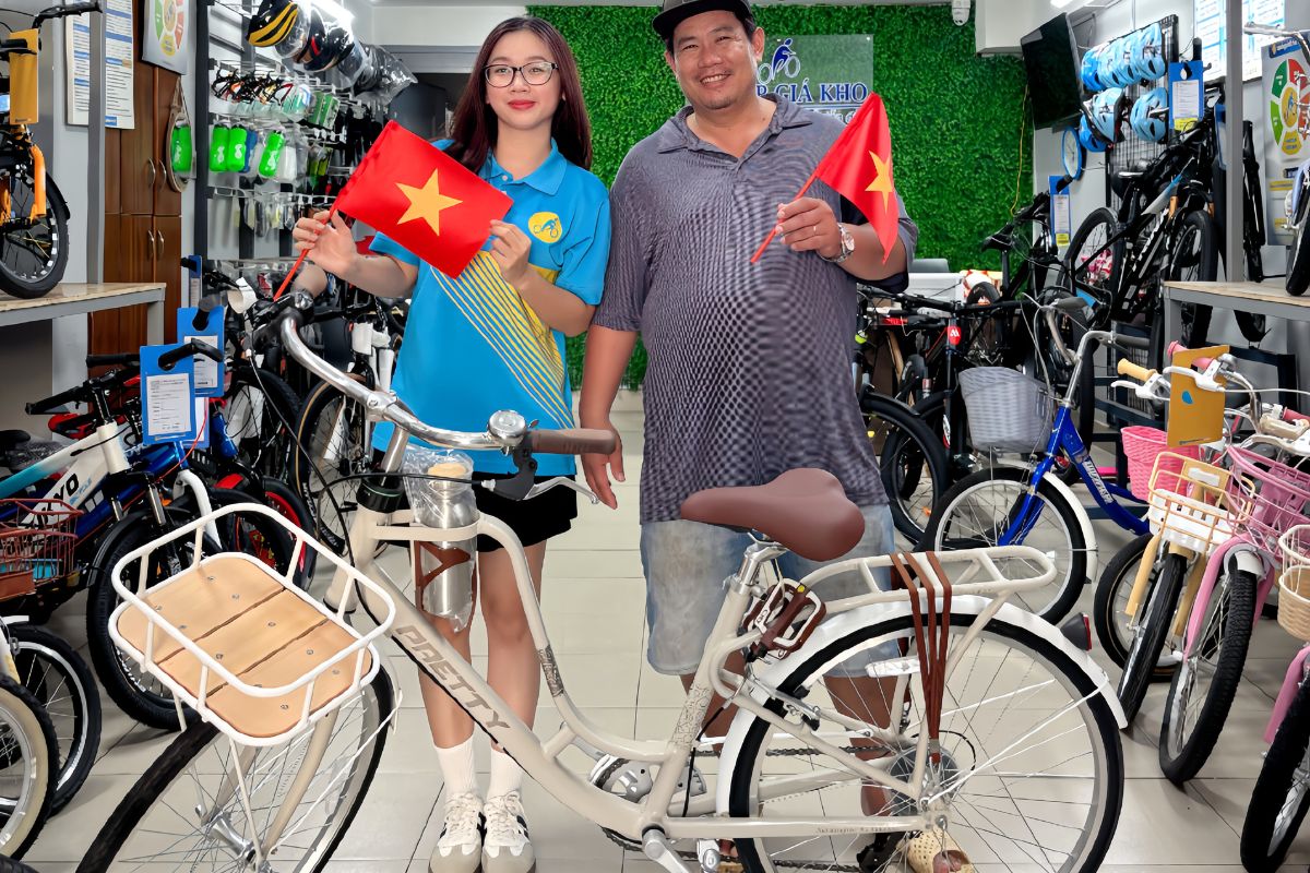 Xe đạp học sinh nữ có nhiều phân khúc giúp khách hàng dễ dàng lựa chọn