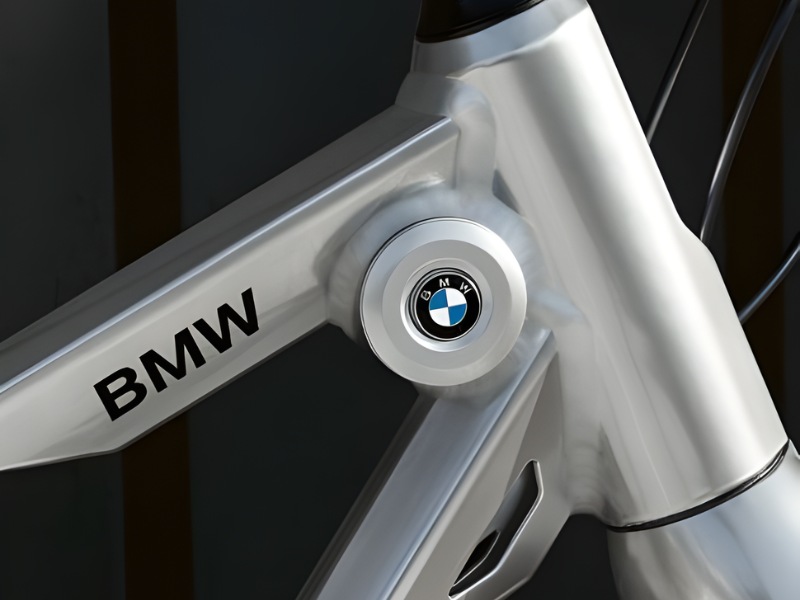 Vì Sao Xe Đạp BMW Gây Sốt Với Đẳng Cấp Chuẩn Toàn Cầu? 7 Logo xe đạp BMW được thiết kế tinh xảo, thẩm mỹ