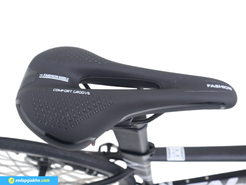 Yên thể thao, thoáng kí, thiết kế tối ưu