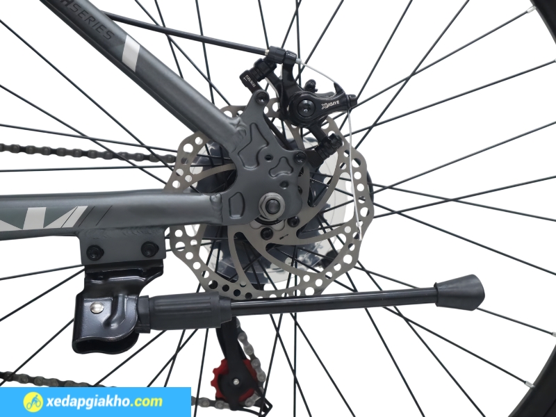 Xe Đạp Địa Hình MTB QT Bike QT660 26 Inch - Shimano 17 Phanh đĩa cơ nhạy bén, cho lực hãm tốt và giúp người lái kiểm soát tốc độ