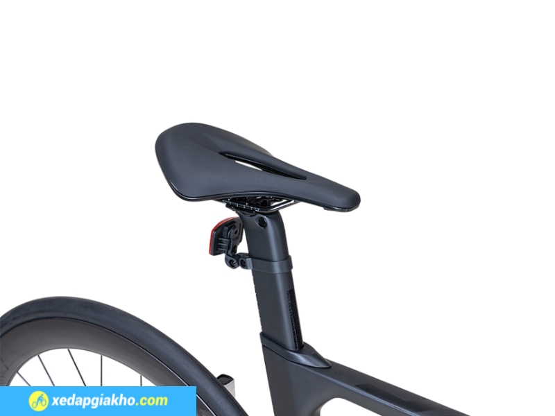  Thiết kế khí động học, yên thể thao thoáng khí