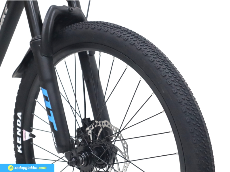 Lốp Kenda bản lớn bám đường tốt, tự tin chinh phục mọi cung đường