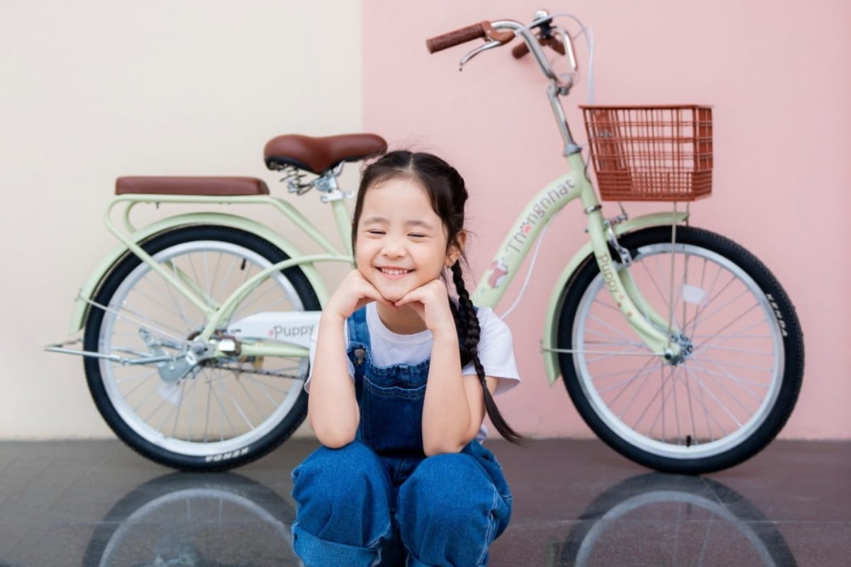 Xe đạp trẻ em 10 tuổi đi học trang bị đầy đủ phụ kiện cần thiết
