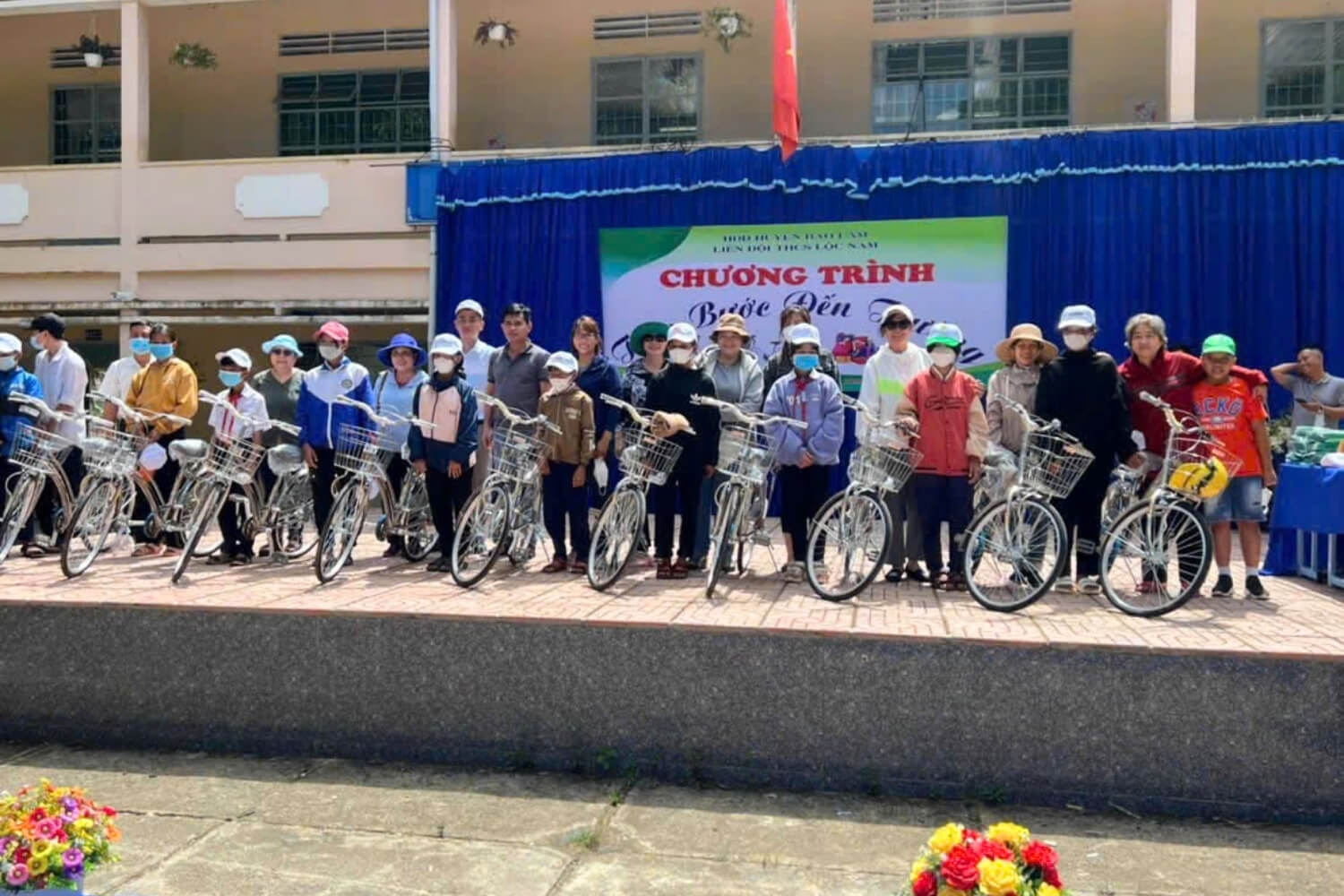 Xe đạp từ thiện – kết nối trái tim và những ước mơ nhỏ