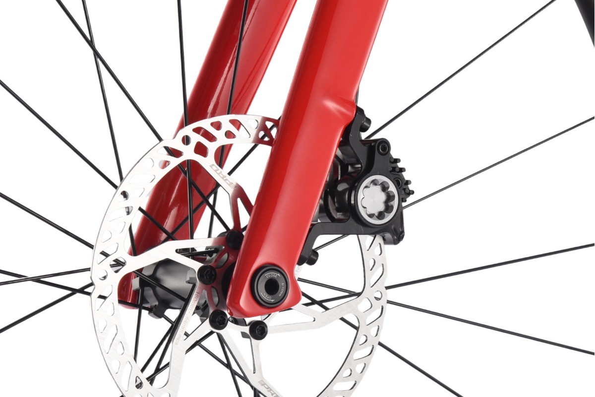 Xe Đạp Đua Sava EX8 PRO - Khung Nhôm, Shimano 105 16 Xe được trang bị hệ thống phanh đĩa dầu thủy lực IPRO trước và sau an toàn