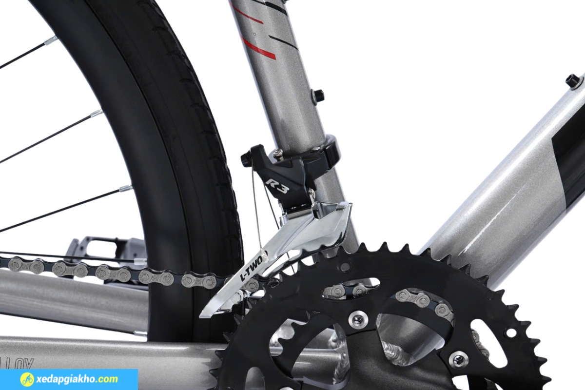 Xe Đạp Đua QT Bike GTS200 - Khung Nhôm 16 2 đĩa trước xe đạp đua QT Bike GTS200 hỗ trợ chỉnh tốc độ linh hoạt
