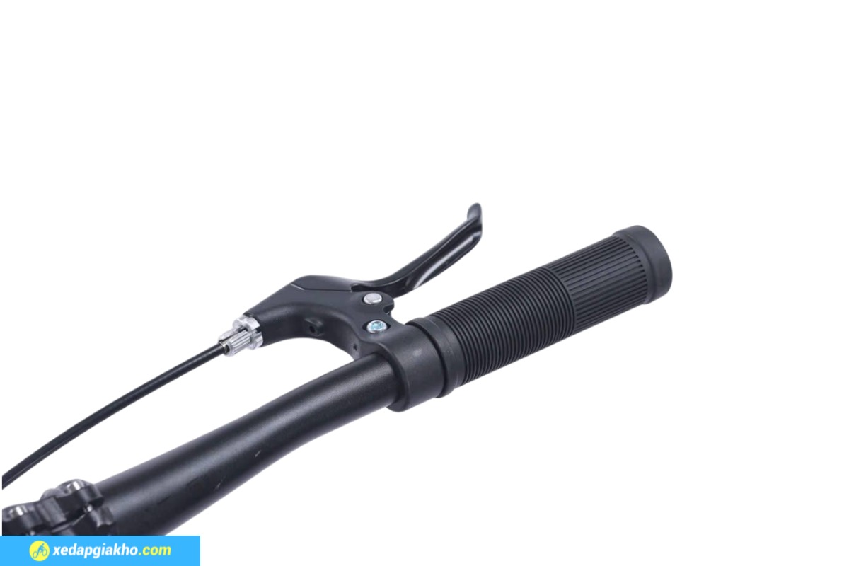 Xe Đạp Địa Hình Trẻ Em QT Bike QT122 22 Inch 15 tay nắm của xe được bọc su mềm giúp bé cầm nắm thoải mái