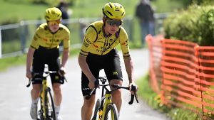 Vì Sao Ngọn Núi Mont Ventoux Là Mont Ventoux Tour de France Femmes 2026