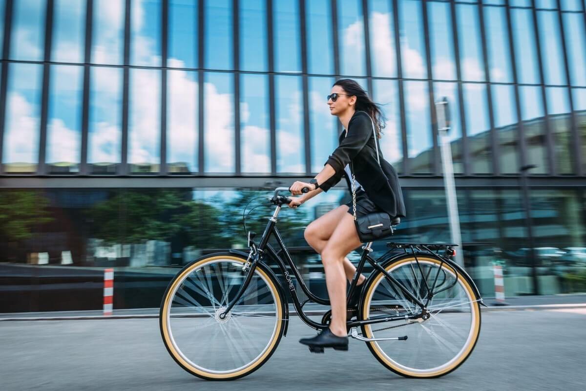 Nên Dùng Bọc Yên Hay Thay Yên Xe Đạp Để Ngồi Thoải Mái? 9 Đạp và ngồi thử để biết nên dung bọc yên hay thay yên xe đạp