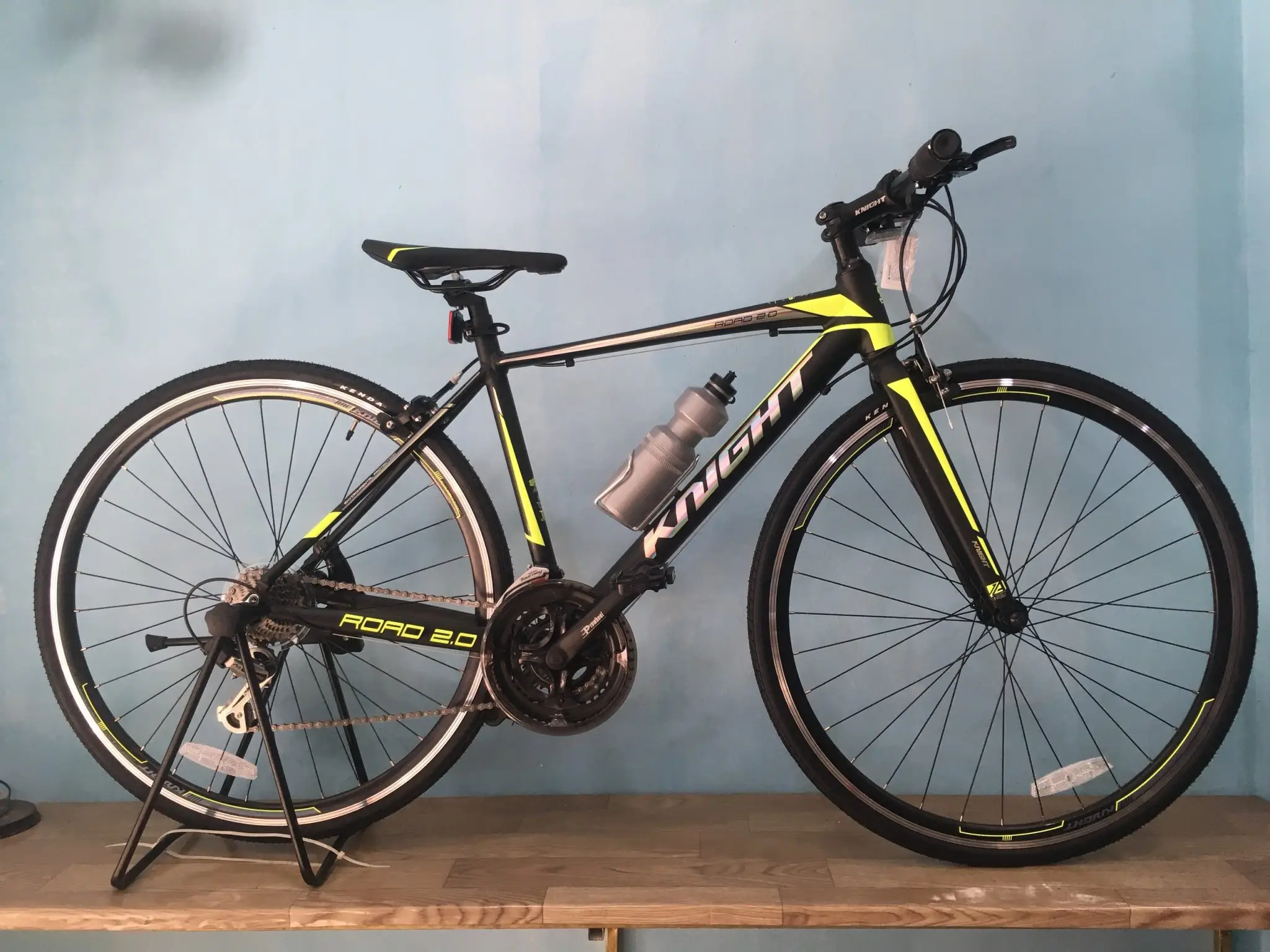 Xe Đạp Thể Thao KNIGHT ROAD 2.0 - Đen Xanh