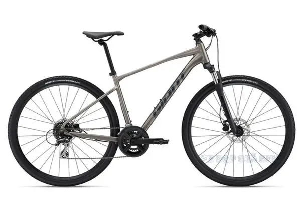 Xe Đạp Địa Hình MTB GIANT Roam 3 Disc Phanh Đĩa 2022 - QT 2 Xe Đạp Địa Hình MTB GIANT Roam 3 Disc Phanh Đĩa 2022 - QT
