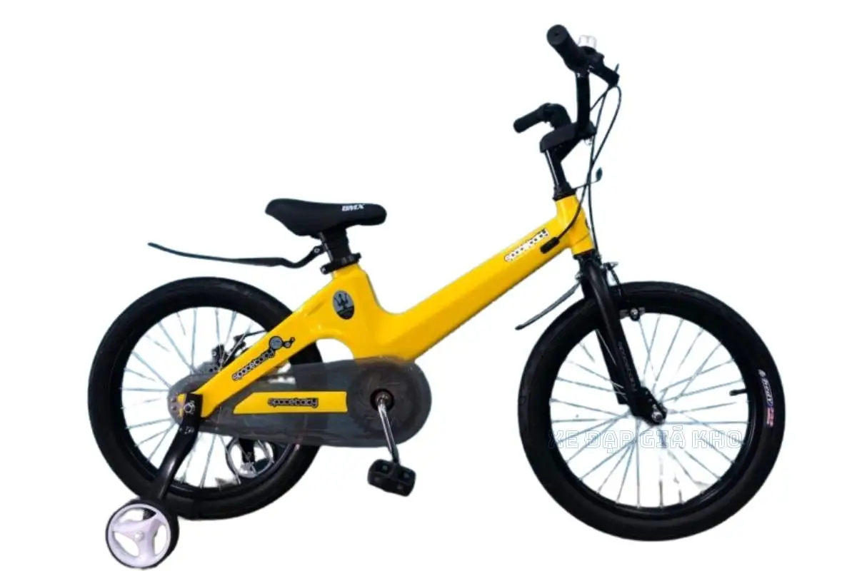 Xe Đạp Trẻ Em 18 Inch SPACEBABY Khung Nhôm Bánh Căm 4 Xe Đạp Trẻ Em 18 Inch SPACEBABY Khung Nhôm Bánh Căm