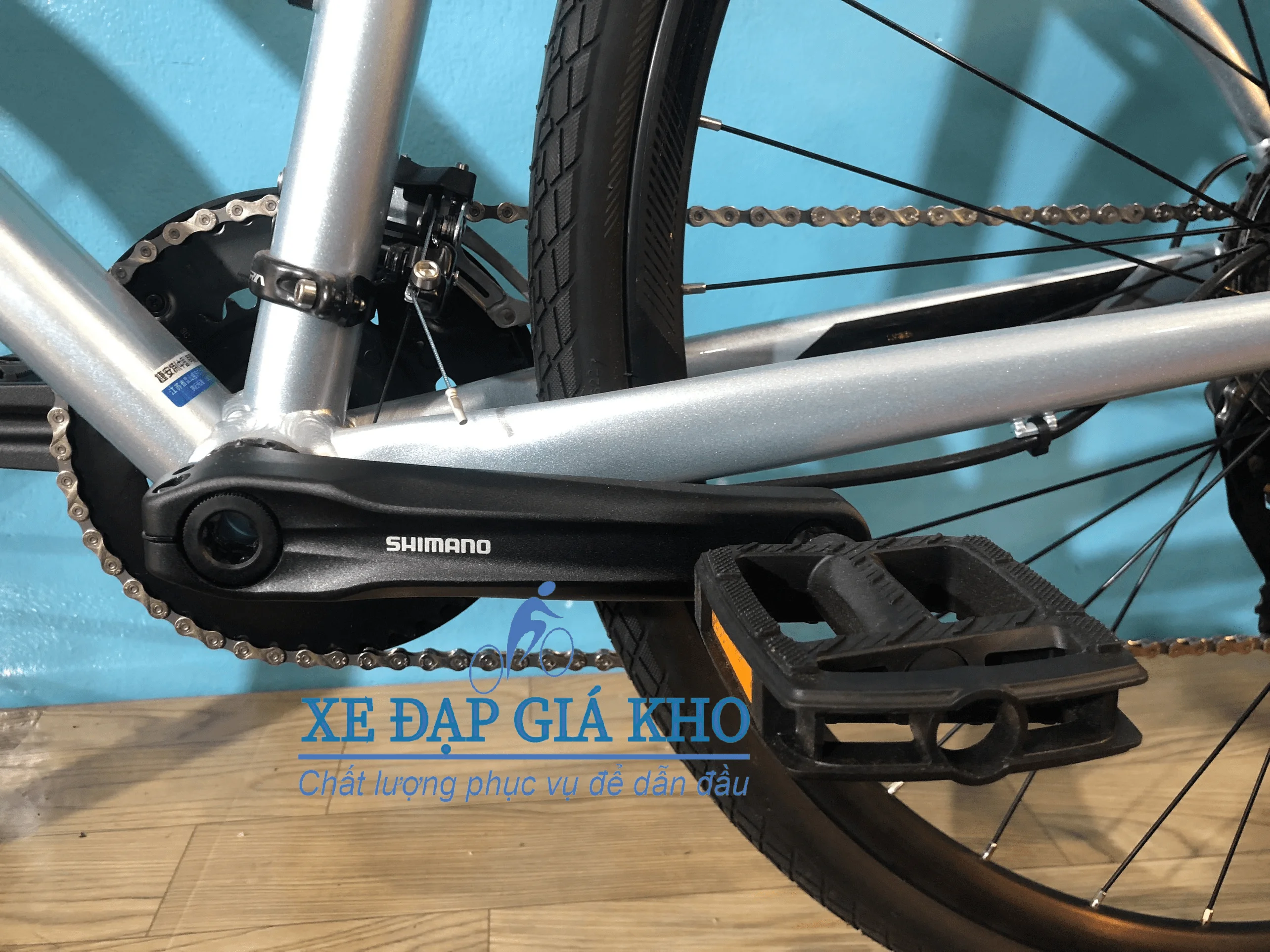 Xe Đạp Đua GIANT ESCAPE 1 Khung Nhôm Thắng Dầu Cao Cấp - Bạc 4 Xe Đạp Đua GIANT ESCAPE 1 Khung Nhôm Thắng Dầu Cao Cấp - Bạc