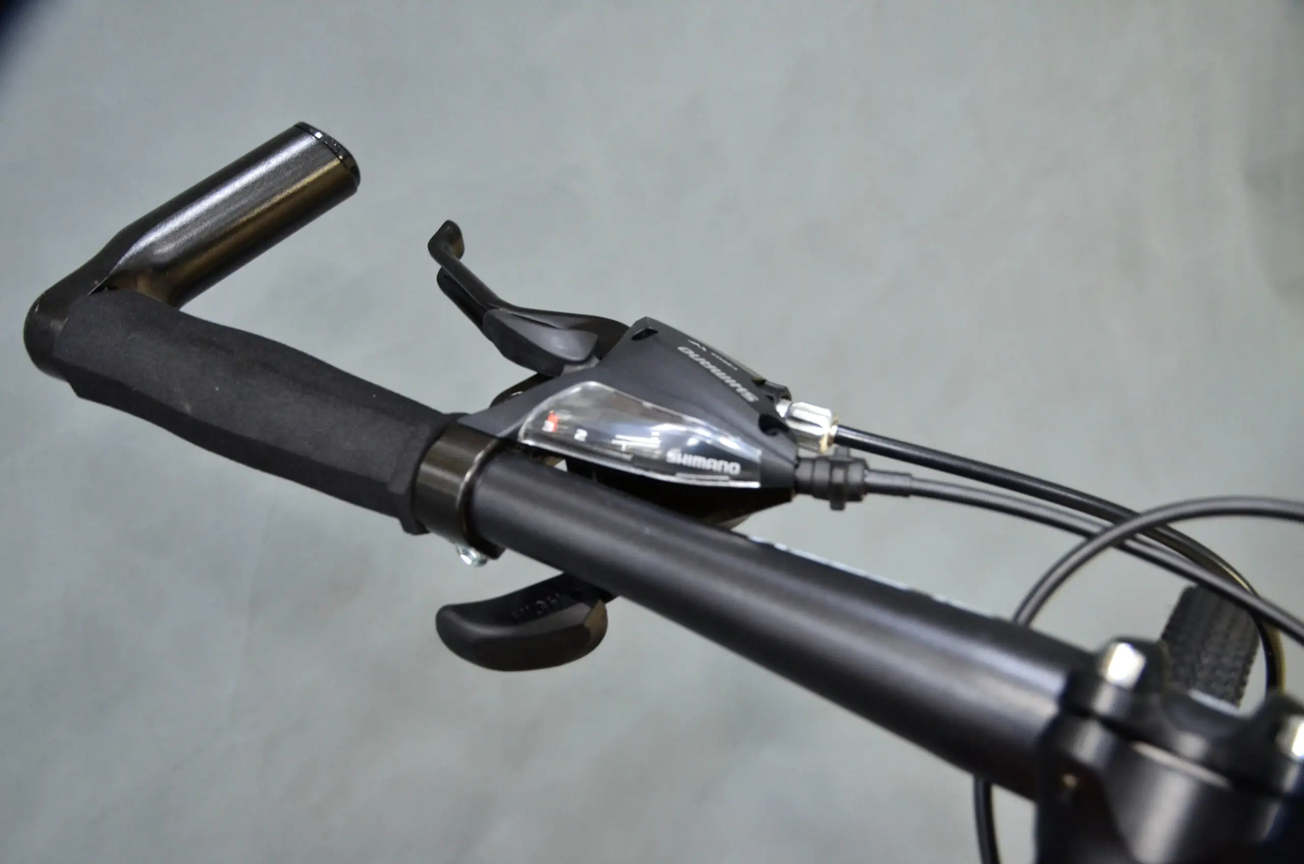 Xe Đạp Thể Thao PLENTY G210 Khung Nhôm