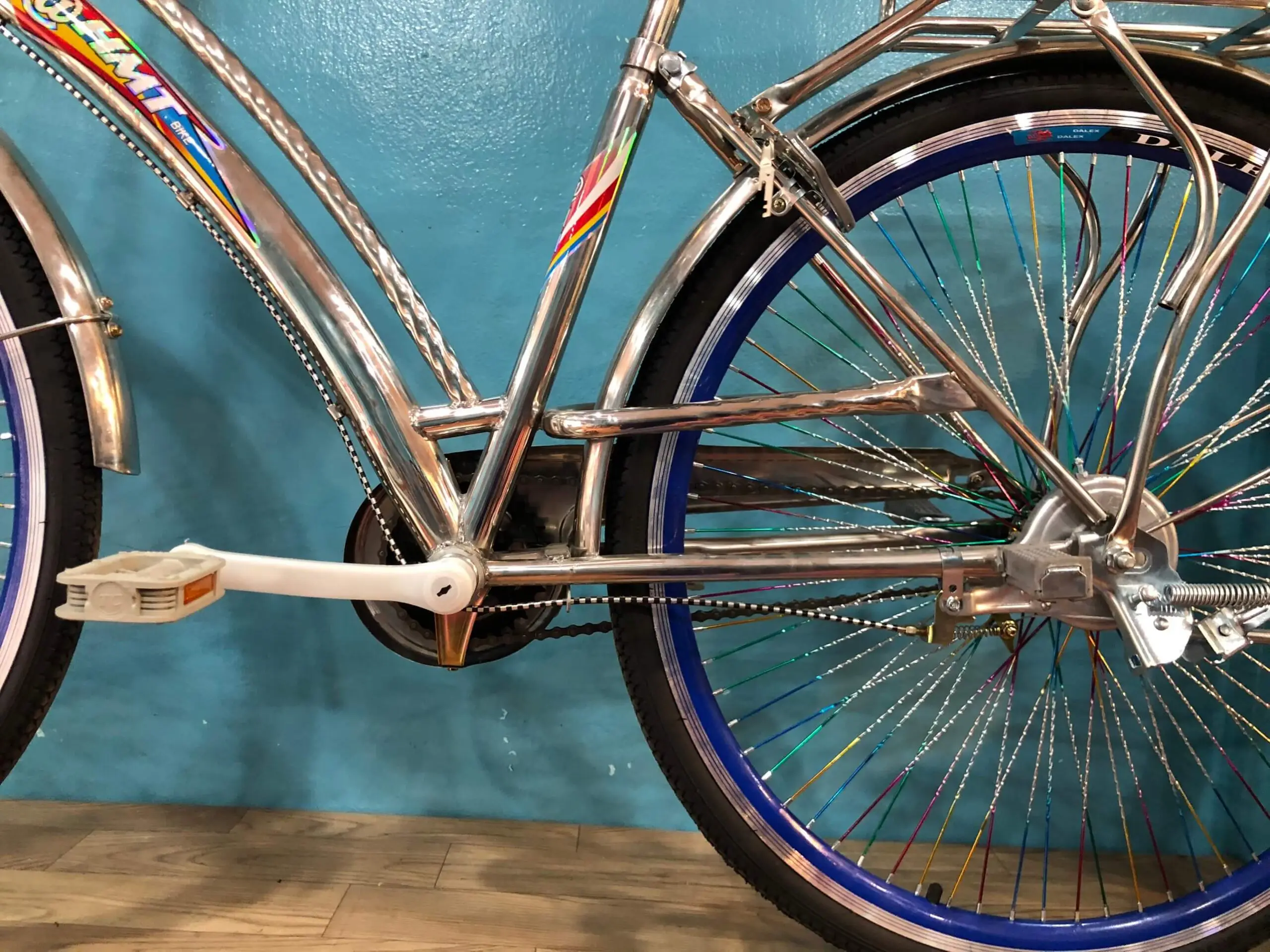 Xe Đạp Phổ Thông @680 INOX 100% căm niềng thường