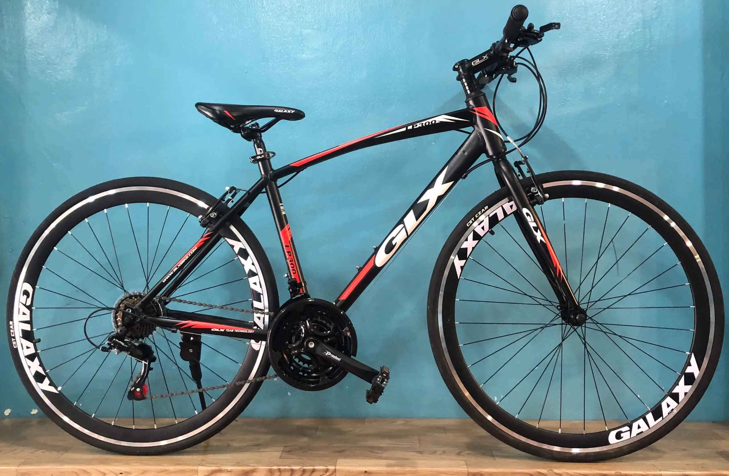 Xe Đạp Đường Phố Galaxy LP300 Khung Nhôm - Màu Đen Vàng 2 Xe Đạp Đường Phố Galaxy LP300 Khung Nhôm - Màu Đen Vàng