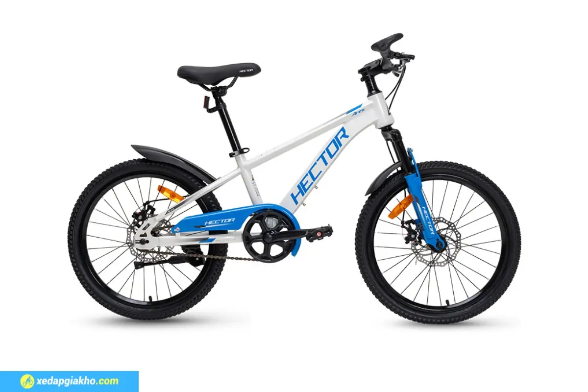 Xe Đạp Trẻ Em Bé Trai Hector Ares 20 Inch màu trắng